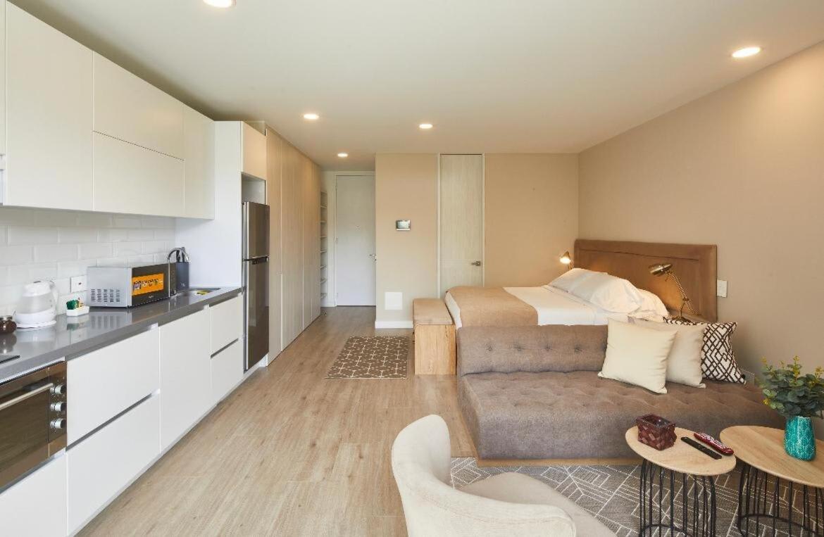 Exclusive Loft 505 Across From El Virrey Park Apartamento